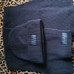 VS Pink Scarf & Hat set (black)